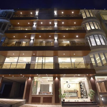 Hotel The Royal Castle Hot And Cold Centralized Dharamshala Exterior foto