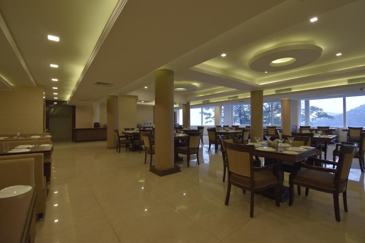 Hotel The Royal Castle Hot And Cold Centralized Dharamshala Exterior foto