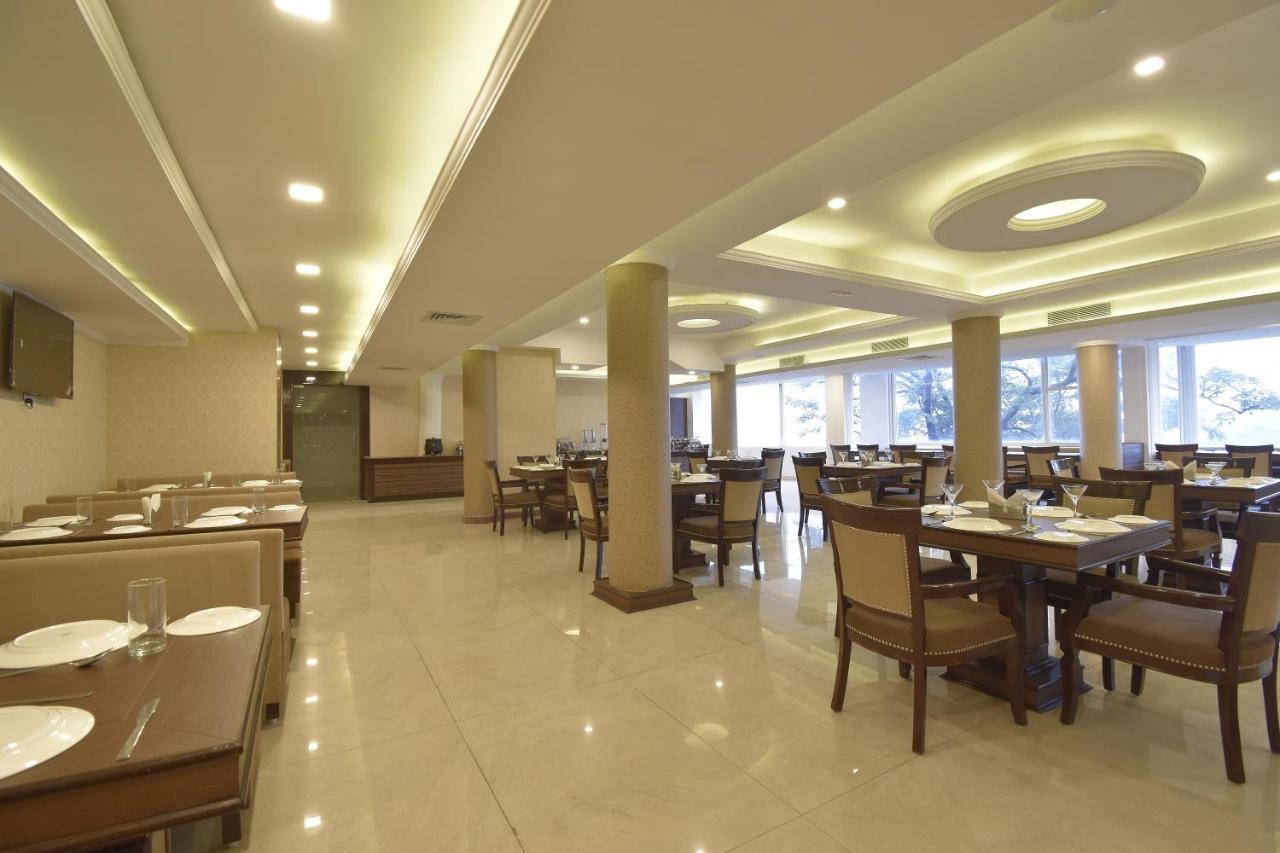 Hotel The Royal Castle Hot And Cold Centralized Dharamshala Exterior foto